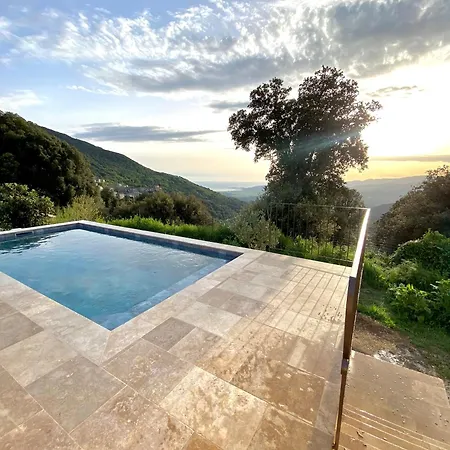 Maison à La Campagne. Casa de Férias Sollacaro